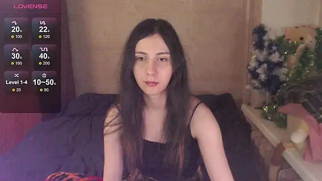 Snapshot of lynettelaunay chatting on 12-21-25, 12:29 lynettelaunay online show from 12-21-25, 12:29