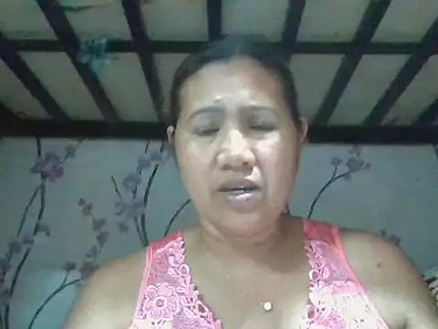 Snapshot of sweet_smile4u chatting on 01-20-25, 08:52 sweet smile4u online show from 01-20-25, 08:52