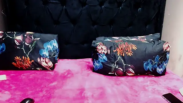 Ducheess online show from 03-14-25, 04:54