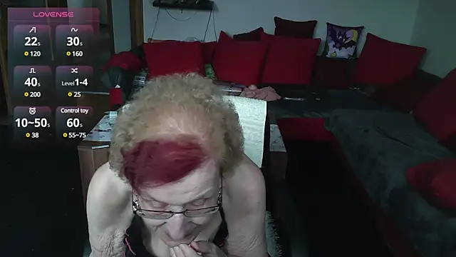 HeisseomaOriginal online show from 02-10-25, 08:20