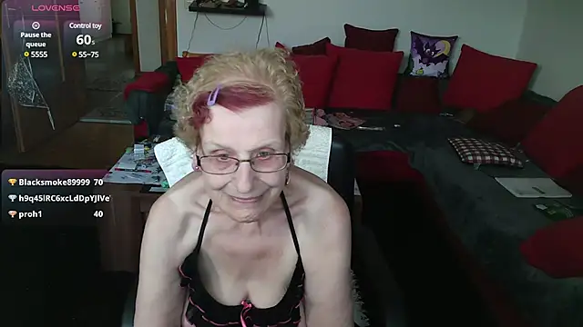 HeisseomaOriginal online show from 02-27-25, 12:13