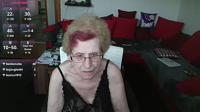 HeisseomaOriginal online show from 03-10-25, 12:04