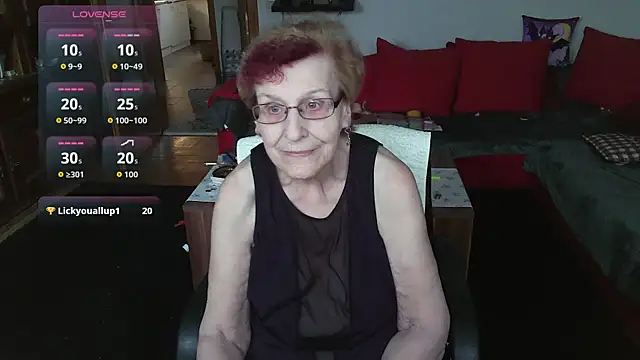 HeisseomaOriginal online show from 02-06-26, 08:07