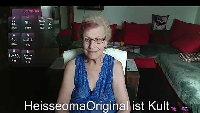 Snapshot of HeisseomaOriginal chatting on 06-03-26, 07:11 HeisseomaOriginal online show from 06-03-26, 07:11