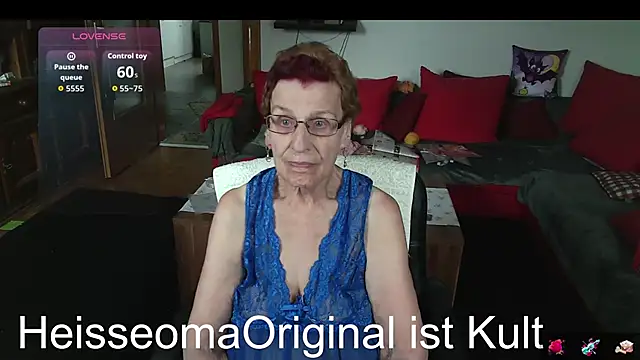 Snapshot of HeisseomaOriginal chatting on 06-12-26, 07:18 HeisseomaOriginal online show from 06-12-26, 07:18