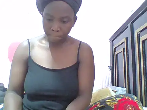 Snapshot of miss_melis chatting on 11-09-25, 02:37 miss melis online show from 11-09-25, 02:37