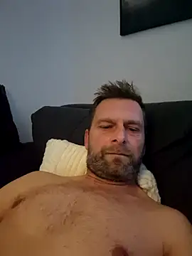 Mjn34 online show from 10-31-25, 06:47