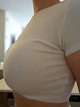 Ellie-L-Elizabeth online show from 02-28-26, 04:41