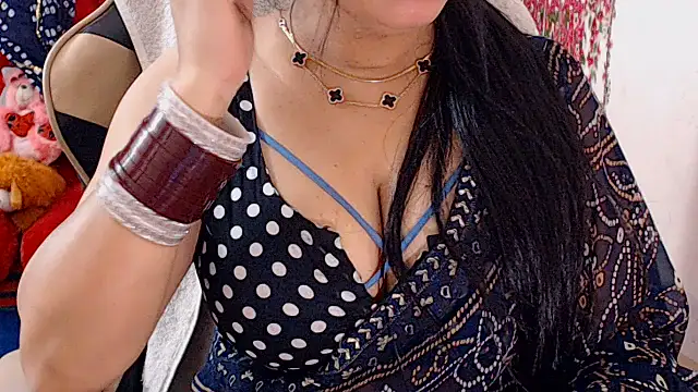 Snapshot of Naughty_Kashish chatting on 07-10-26, 05:45 Naughty Kashish online show from 07-10-26, 05:45