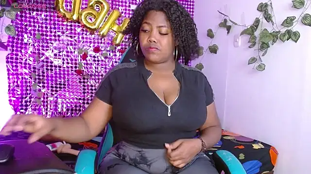 Snapshot of niawk_ chatting on 02-22-26, 02:04 niawk online show from 02-22-26, 02:04