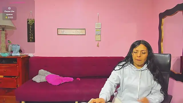 lesbiancuple online show from 11-05-25, 12:43