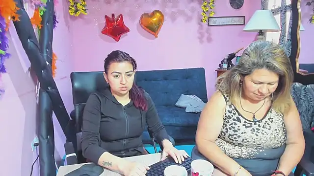 lesbiancuple online show from 02-28-26, 11:55