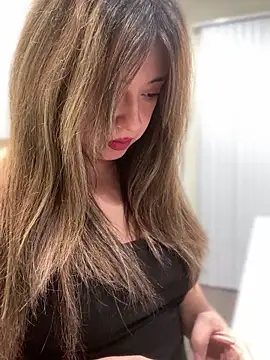 Snapshot of AriannaPena chatting on 02-21-25, 04:29 AriannaPena online show from 02-21-25, 04:29