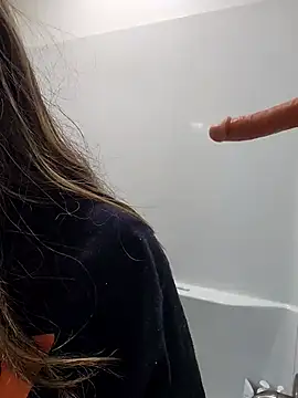 Snapshot of AriannaPena chatting on 03-08-25, 03:06 AriannaPena online show from 03-08-25, 03:06