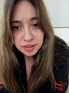 Snapshot of AriannaPena chatting on 03-13-25, 09:43 AriannaPena online show from 03-13-25, 09:43