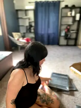 Snapshot of AriannaPena chatting on 09-21-25, 07:48 AriannaPena online show from 09-21-25, 07:48