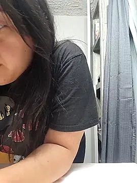 Snapshot of AriannaPena chatting on 10-12-25, 11:37 AriannaPena online show from 10-12-25, 11:37