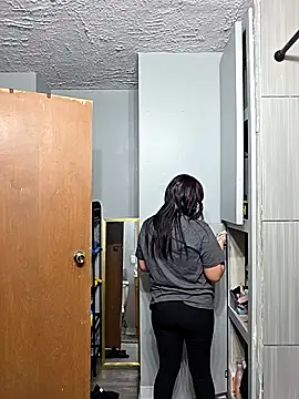 Snapshot of AriannaPena chatting on 11-30-25, 12:03 AriannaPena online show from 11-30-25, 12:03