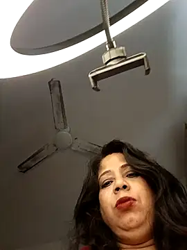 Snapshot of SIDDHAA--897 chatting on 11-27-25, 02:02 SIDDHAA--897 online show from 11-27-25, 02:02