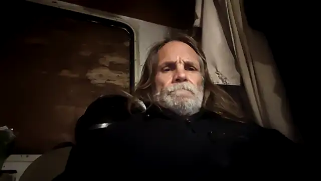 Snapshot of Fluxus532@xh chatting on 11-03-25, 07:20 Fluxus532xh online show from 11-03-25, 07:20