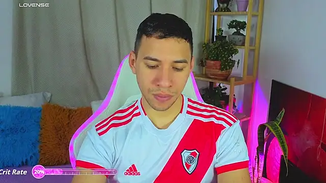 Snapshot of petter_coleman_ chatting on 10-18-25, 04:52 petter coleman online show from 10-18-25, 04:52