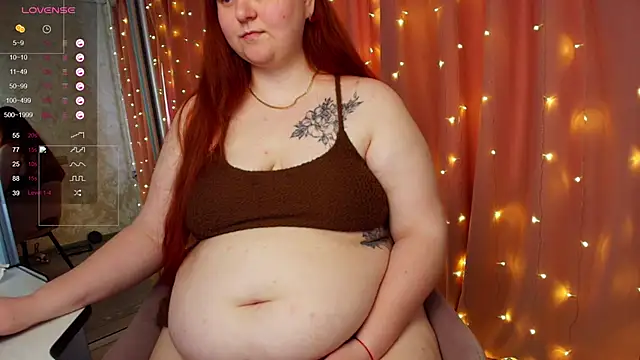 Snapshot of Mia_Bows chatting on 06-05-26, 06:52 Mia Bows online show from 06-05-26, 06:52