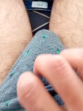 mickzizi online show from 04-23-26, 12:15