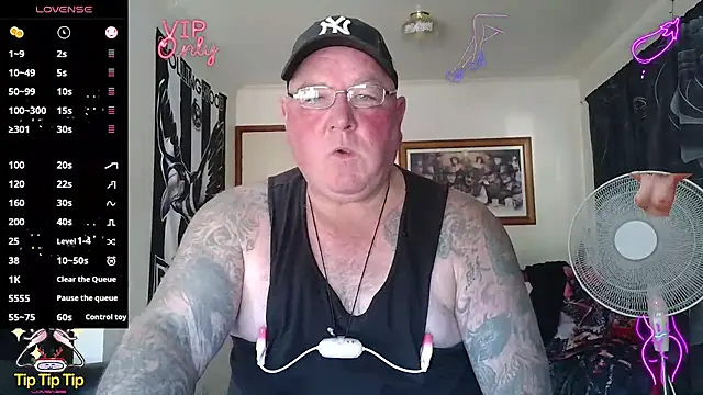 HOTANAL online show from 04-20-26, 01:52