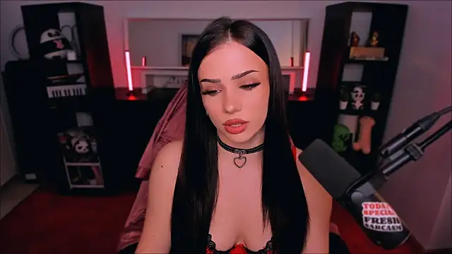 Snapshot of SofiRusselle chatting on 02-09-26, 07:40 SofiRusselle online show from 02-09-26, 07:40