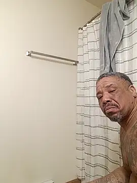 yellowwetfox online show from 03-28-26, 06:02