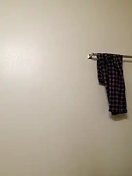 yellowwetfox online show from 04-13-26, 12:43