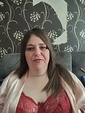 HouseWifeWhore Milf online show from 06-29-26, 02:28