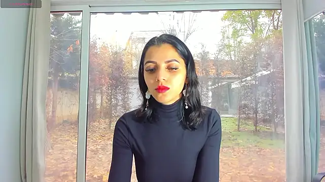 Snapshot of Sarabecker chatting on 12-02-24, 09:24 Sarabecker online show from 12-02-24, 09:24