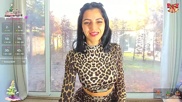 Snapshot of Sarabecker chatting on 12-20-24, 09:32 Sarabecker online show from 12-20-24, 09:32