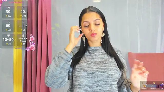 Snapshot of Sarabecker chatting on 11-14-25, 08:57 Sarabecker online show from 11-14-25, 08:57