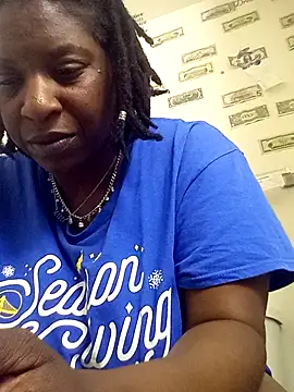 Snapshot of markquanna chatting on 07-02-26, 12:54 markquanna online show from 07-02-26, 12:54