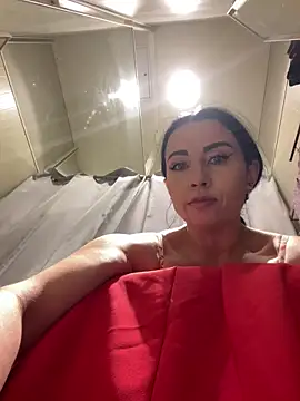 CrazzyChicks online show from 02-08-25, 09:35