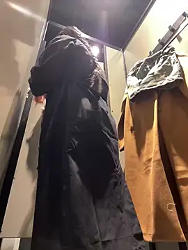 CrazzyChicks online show from 03-20-25, 06:41