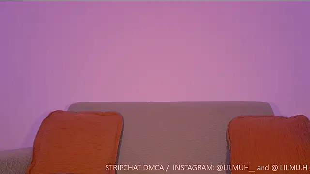 Snapshot of Lilmuh_ chatting on 02-25-26, 11:25 Lilmuh online show from 02-25-26, 11:25