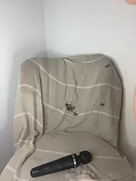 bonbonitaa online show from 10-19-25, 08:31