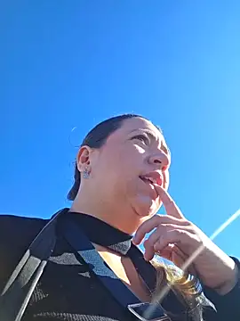 Snapshot of isabella_rossse chatting on 04-06-26, 03:02 isabella rossse online show from 04-06-26, 03:02