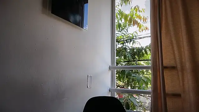 Snapshot of romeolovedark chatting on 06-14-26, 06:10 romeolovedark online show from 06-14-26, 06:10