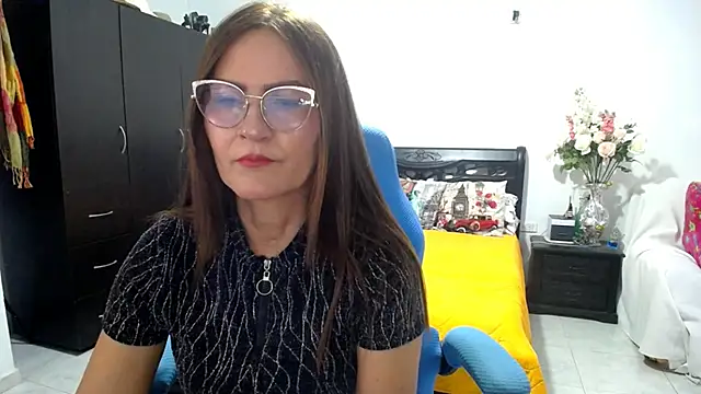 Xiimen online show from 10-28-25, 11:07