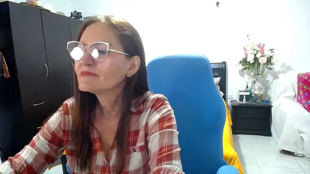 Xiimen online show from 10-31-25, 12:11