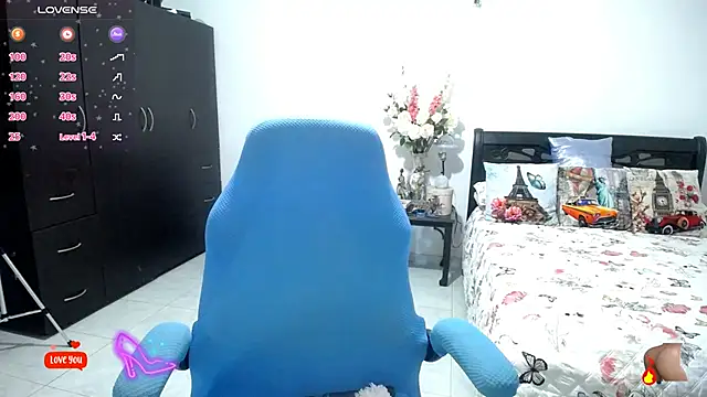 Xiimen online show from 03-12-26, 08:59