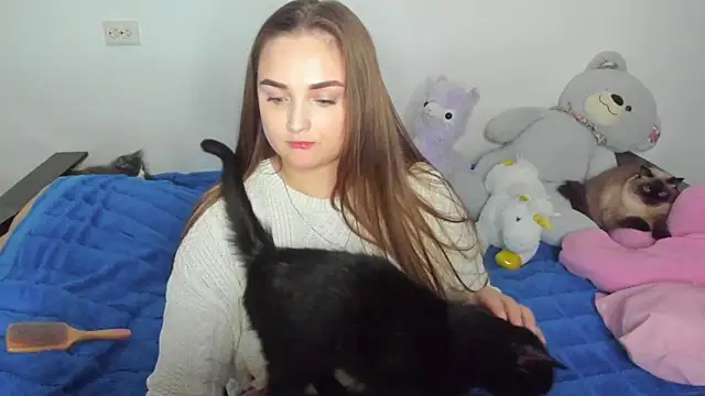 Snapshot of NataliEvans chatting on 09-17-25, 09:38 NataliEvans online show from 09-17-25, 09:38