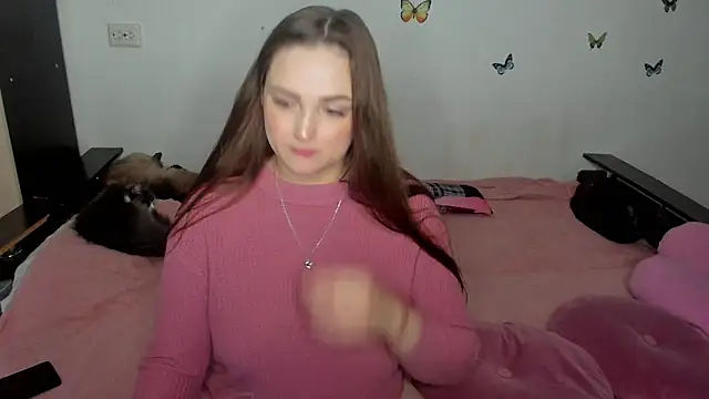 Snapshot of NataliEvans chatting on 05-13-26, 08:27 NataliEvans online show from 05-13-26, 08:27