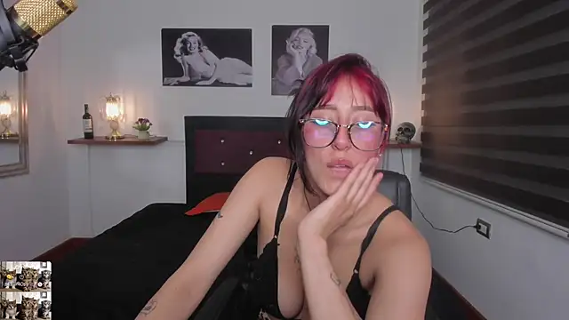 Mariana Joness online show from 03-21-25, 06:38