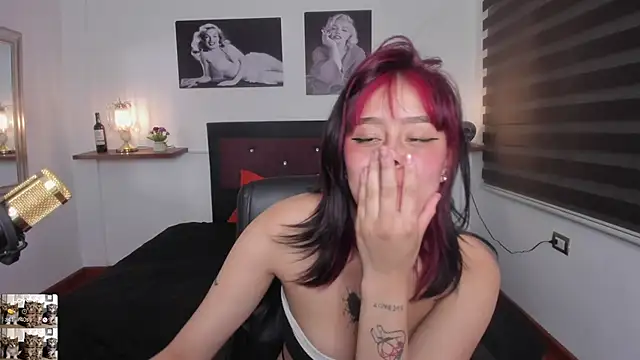 Mariana Joness online show from 03-22-25, 06:11