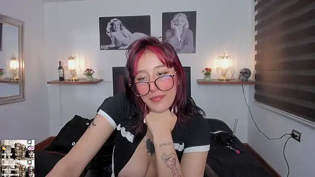 Mariana Joness online show from 03-23-25, 06:05